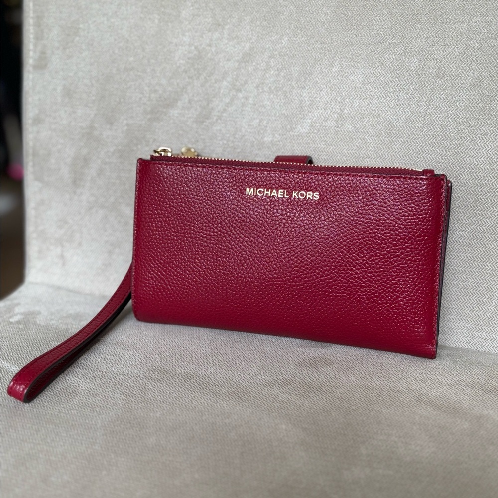 Michael Kors Red Leather Smartphone Wallet / Wristlet